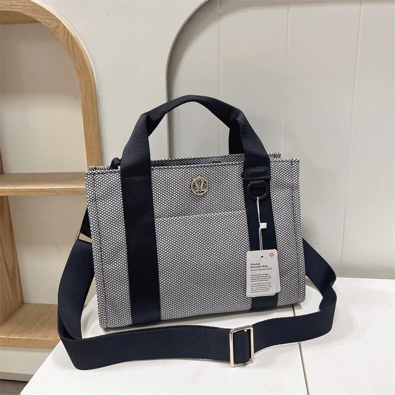 Lululemon two-Tone Canvas Tote Bag 10L