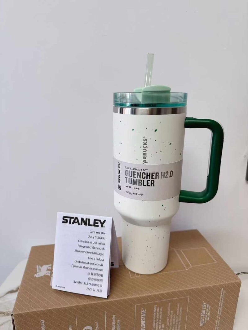 Stanley x Starbucks Philippines Exclusive Flowstate Quencher 40oz